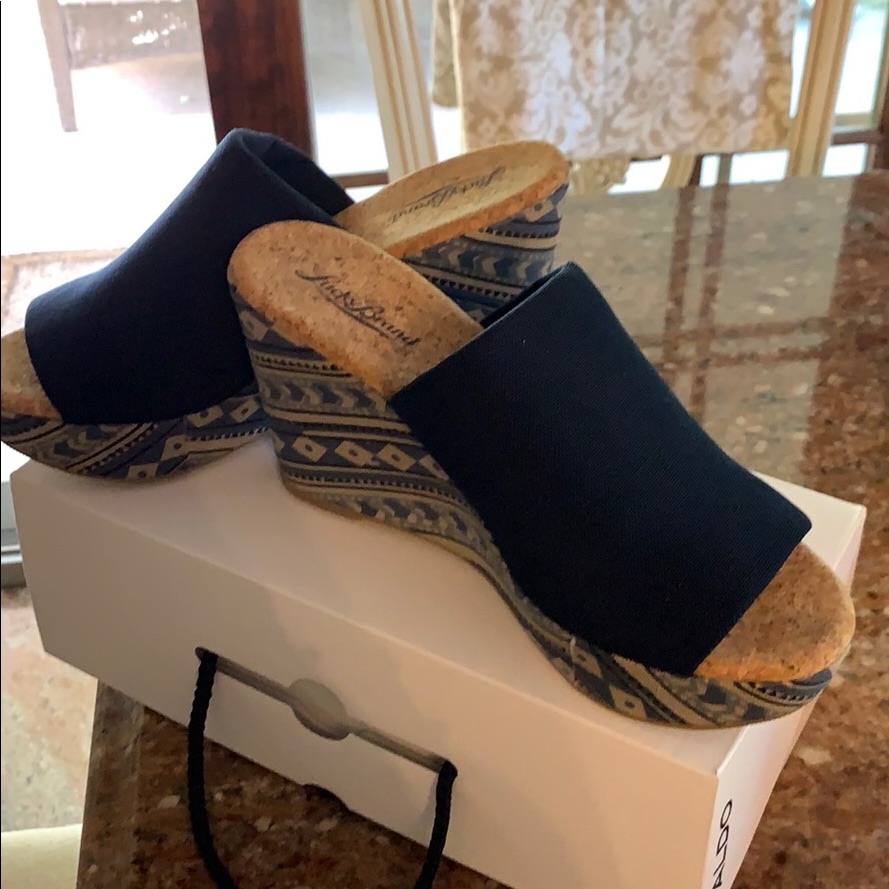 Brand New Lucky Brand Cork Wedge Shoes